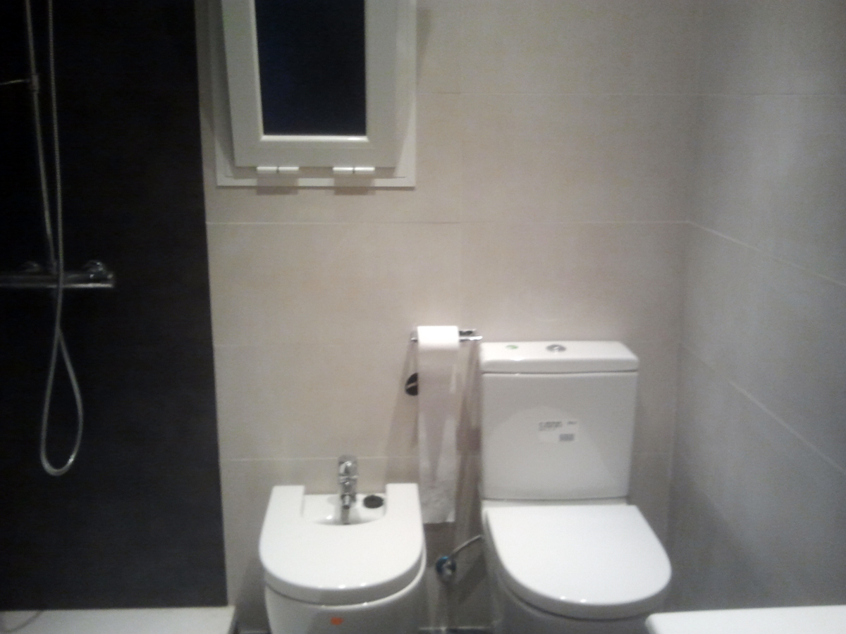 Ref: baño villarroel