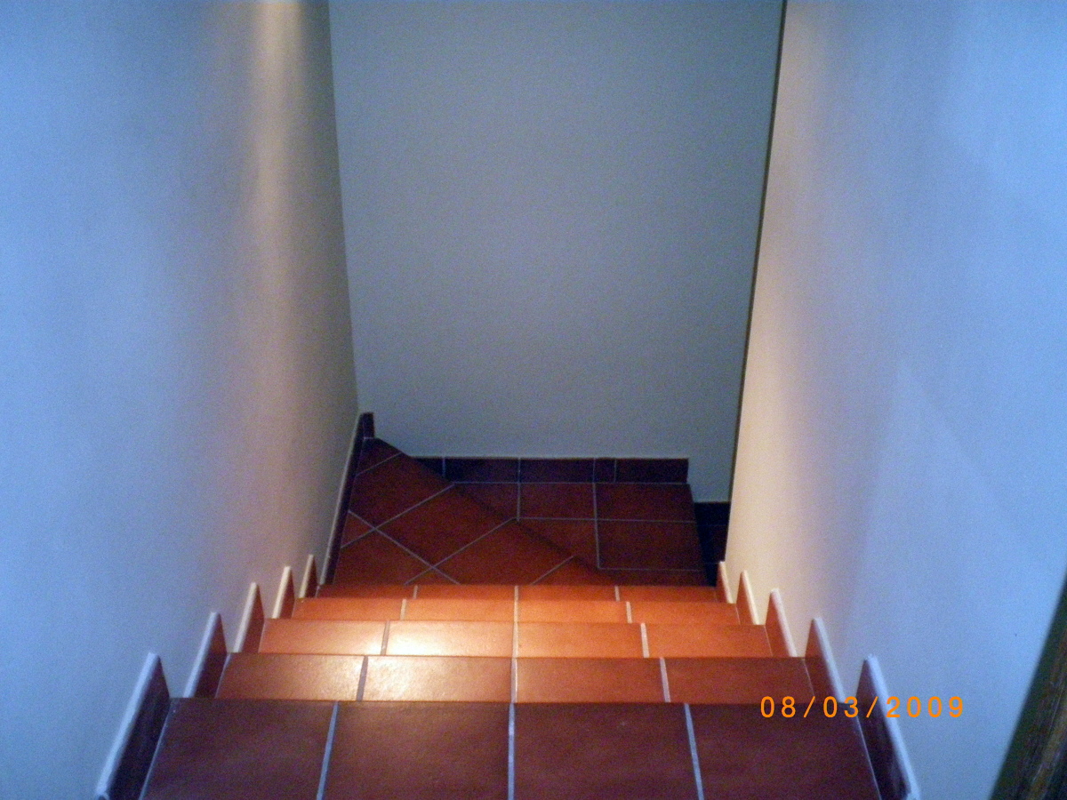 Reforma de alicatado de escaleras