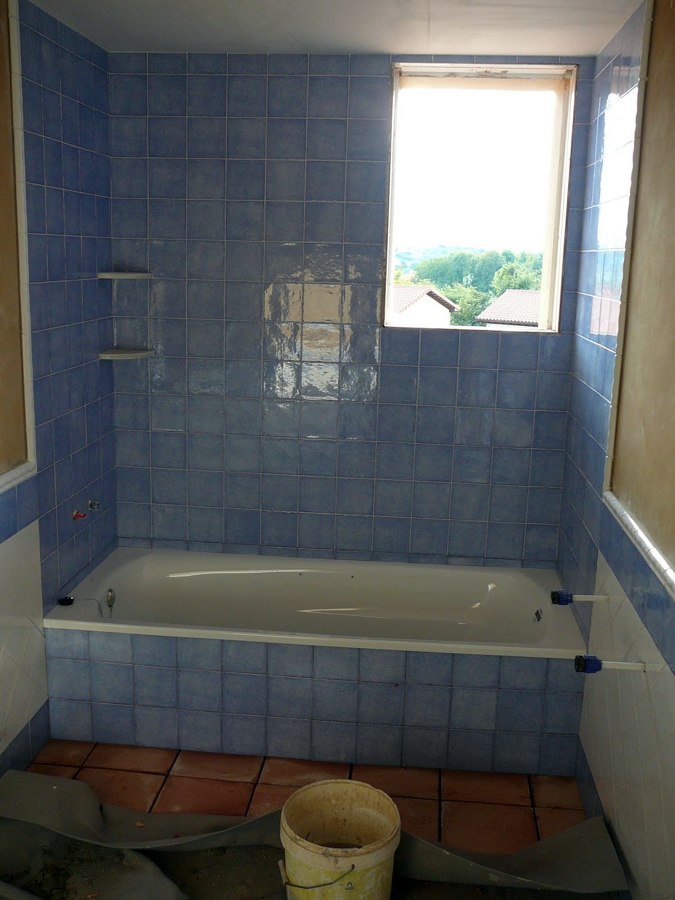 reforma de baño azul