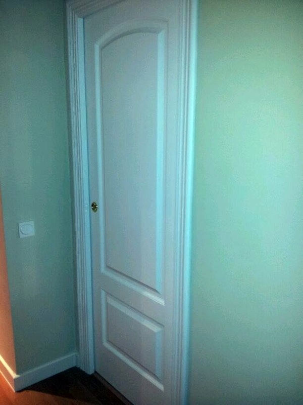 Reforma de baño y distribuidor en vivienda. Antequera (Málaga)