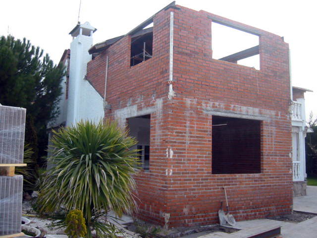 REFORMA DE CHALET URB EL BOSQUE