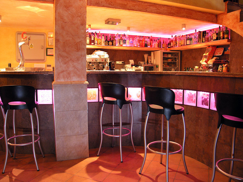 Reforma en un bar de copas