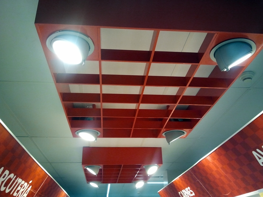 Reforma instalación eléctrica supermercado