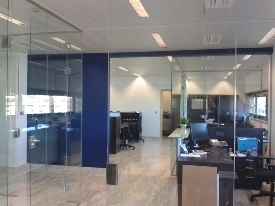 Reforma integral de Oficina.