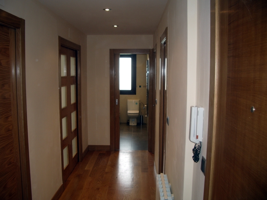 Reforma integral de Pisos , puertas correderas