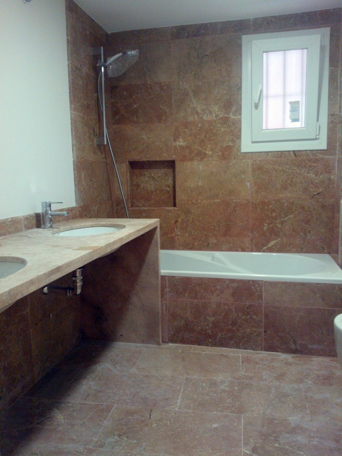 Reforma Integral de vivienda en calle Manuel Siurot 3, Bloque 2 Pisos 2-5