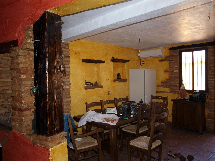 REFORMA Y OBRA RUSTICA, AROBA DE LOS MONTES