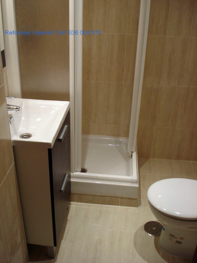   Reformas Valentín Telf. 636 004 978