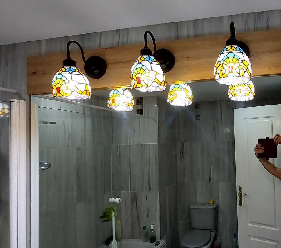 Reforma de baño con proyecto de iluminacions