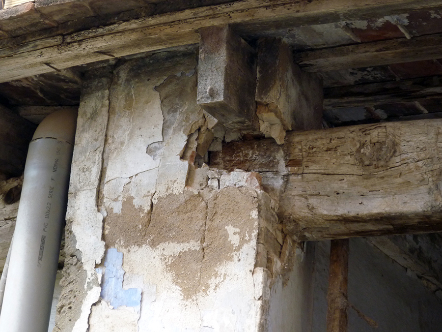 Refuerzo estructura en Benimaclet. Valencia