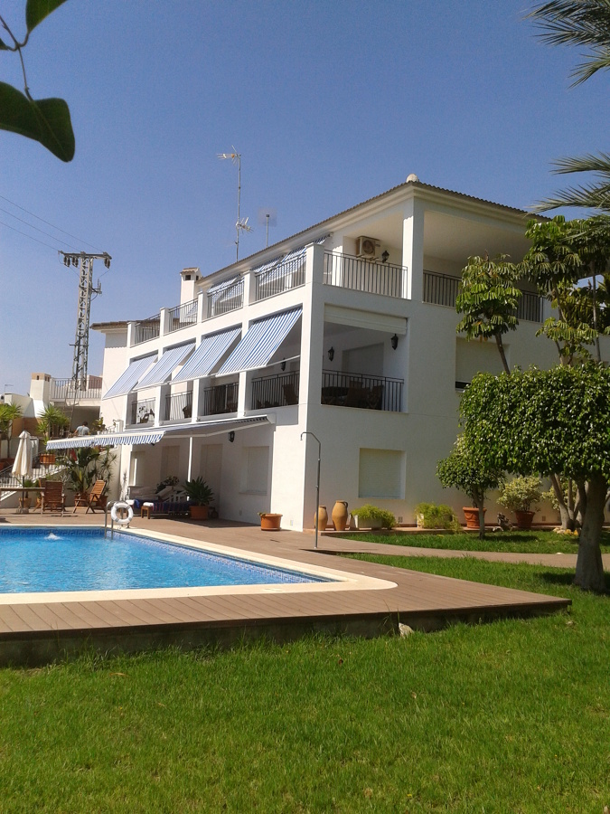 REHABILIATACIÓN DE FACHADA