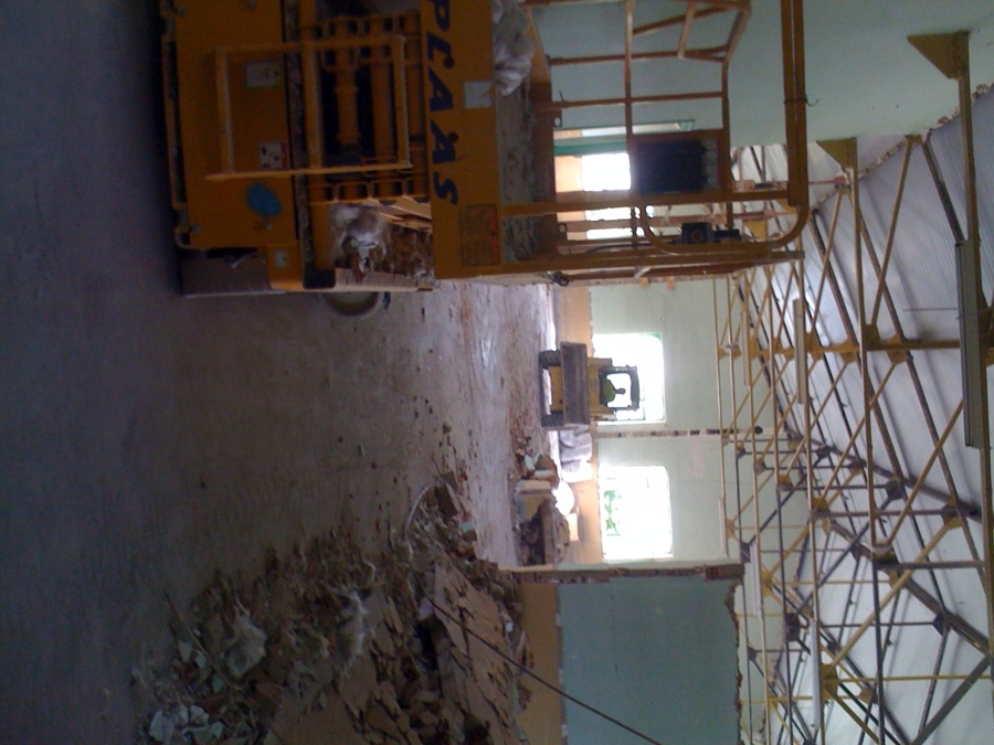 REHABILITACION ANGARES CUARTEL MILITAR