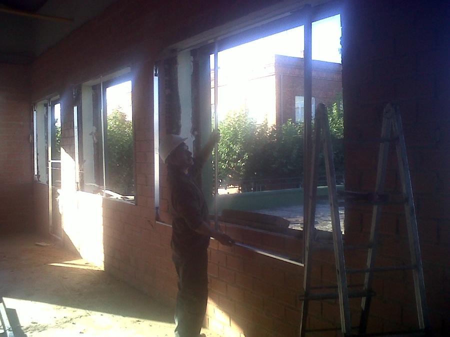 REHABILITACION ANGARES CUARTEL MILITAR