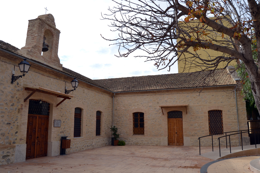 REHABILITACIÓN ANTIGUO HOSPITAL BENEFICENCIA COMO CENTRO INTEGRAL DE MAYORES
