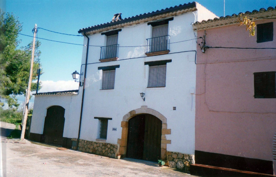 Rehabilitación de casa rústica y fachada