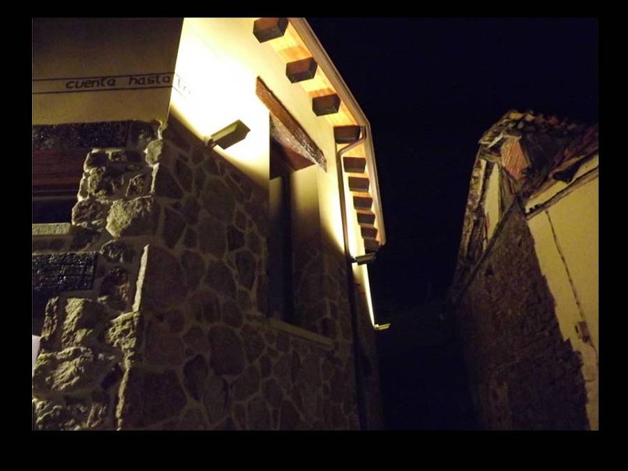 REHABILITACION DE CUADRA PARA USO DE VIVIENDA UNIFAMILIAR EN CASAS DEL ABAD (AVILA)