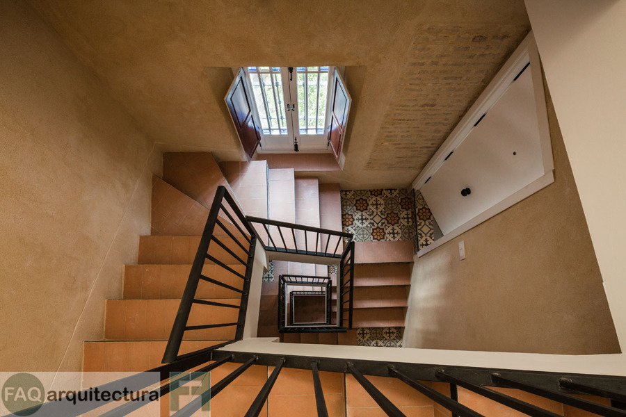 Rehabilitación de edificio en calle Córdoba. Sevilla.