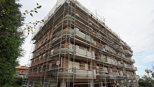 REHABILITACIÓN DE FACHADAS Y TEJADOS