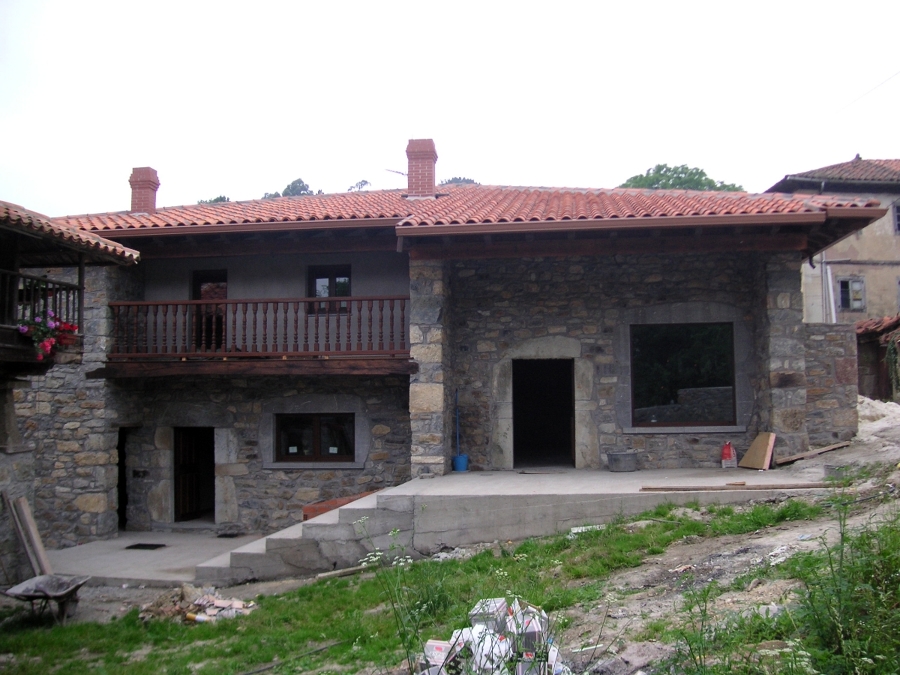 Rehabilitación de vivienda en Salas.