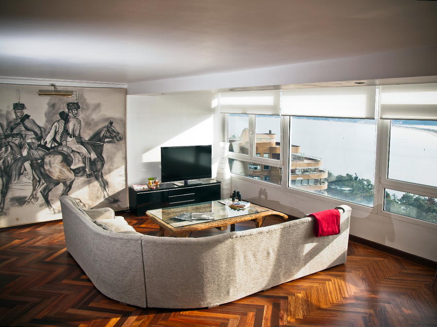 Rehabilitación e interiorismo de vivienda en Santander