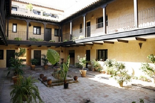 Rehabilitación El Corral Del Horno en Sevilla