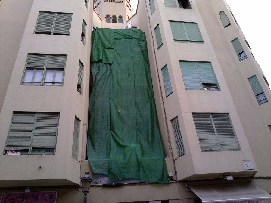 REHABILITACION FACHADA EN CALLE CISTER MALAGA