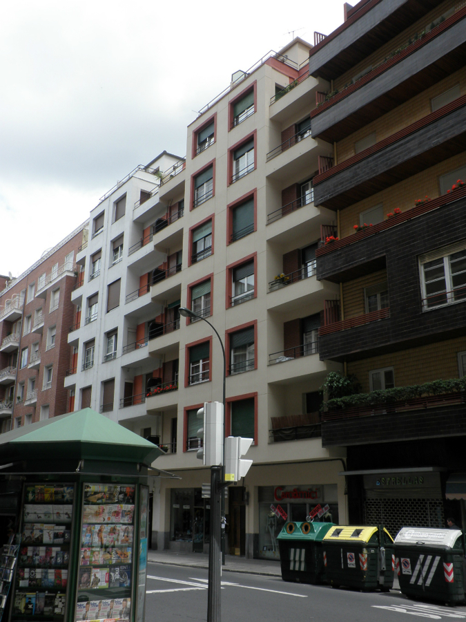 REHABILITACION FACHADAS EN C/GREGORIO DE LA REVILLA 21