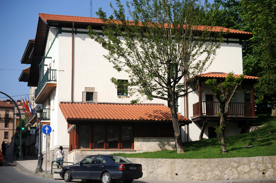 REHABILITACION INTEGRAL CASERIO EN SESTAO 