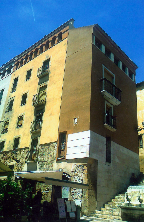 Rehabilitación integral de edificio y fachada