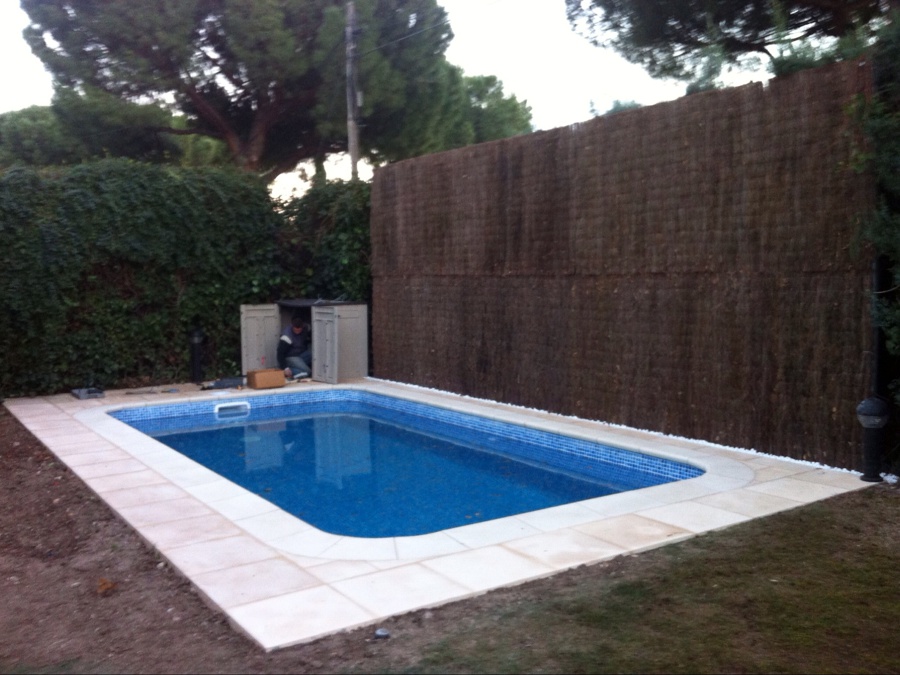 Rehabilitación piscina de fibra