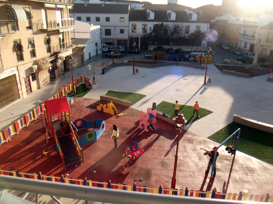 Rehabilitacion Plaza Maria Cristina en Daimiel
