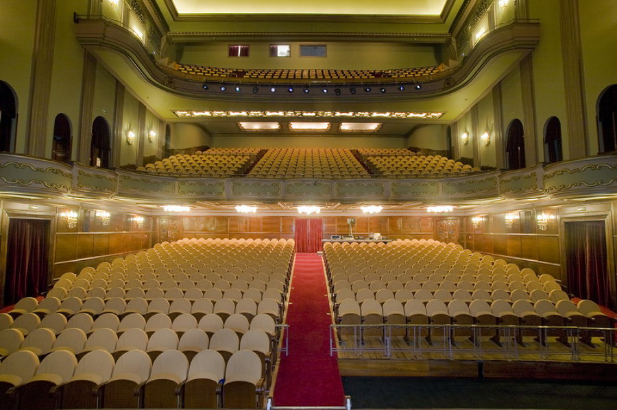 Rehabilitación Teatro Jovellanos  de Gijón. UTE Esfer - Thyssenkrupp Elevadores