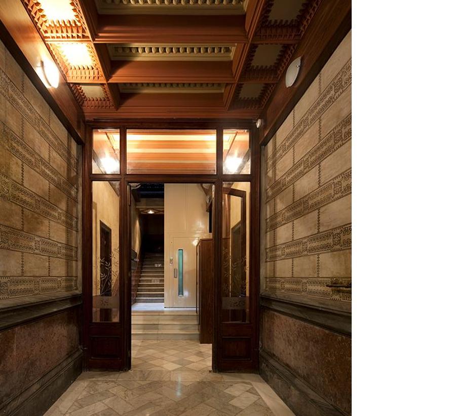 Rehabilitación vestíbulo edificio