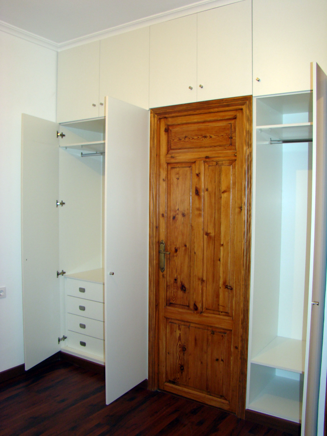 REHABILITACION VIVIENDA RUZAFA: ARMARIO