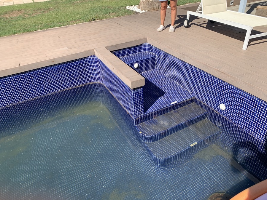 PISCINA DEGRADADA
