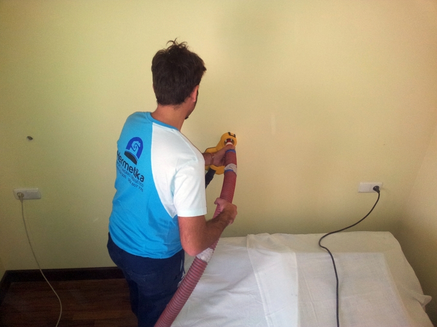 Relleno de cámaras de cerramiento.