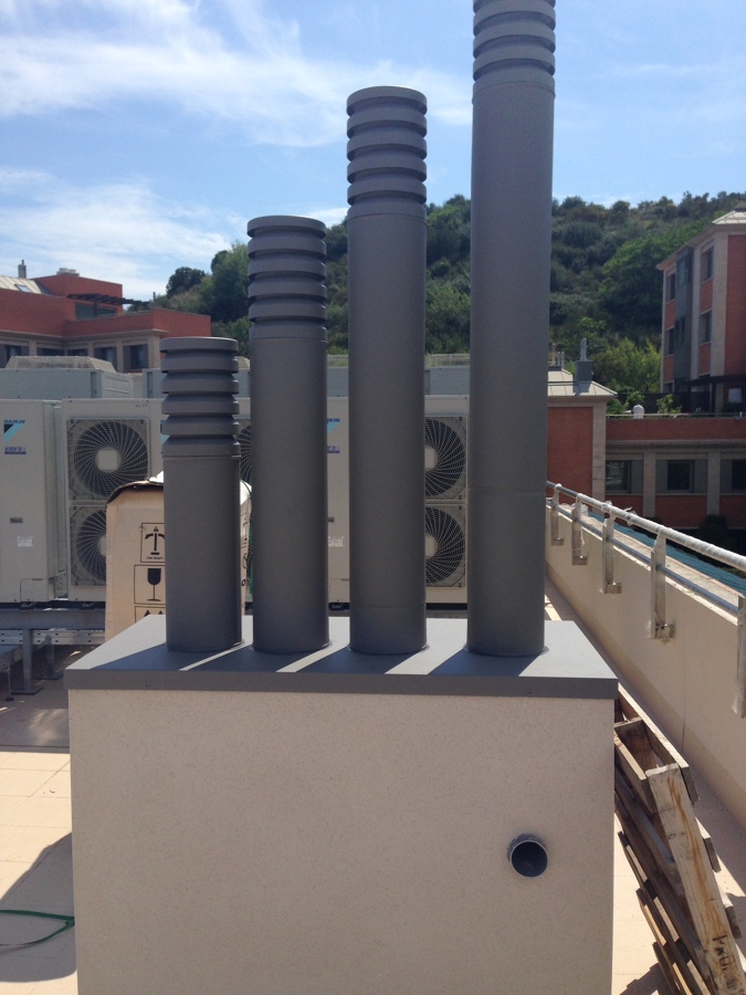 Remate ventilación edificio de viviendas