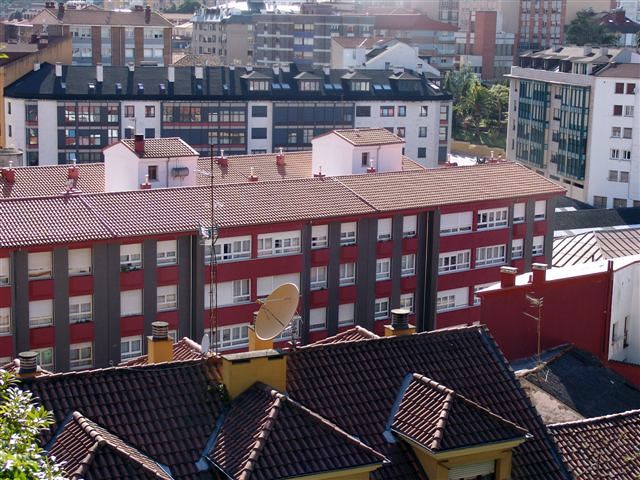 Renovacion de tejado y fachada en Candas ( C/ Carlos Albo 10 ,12 y 14)