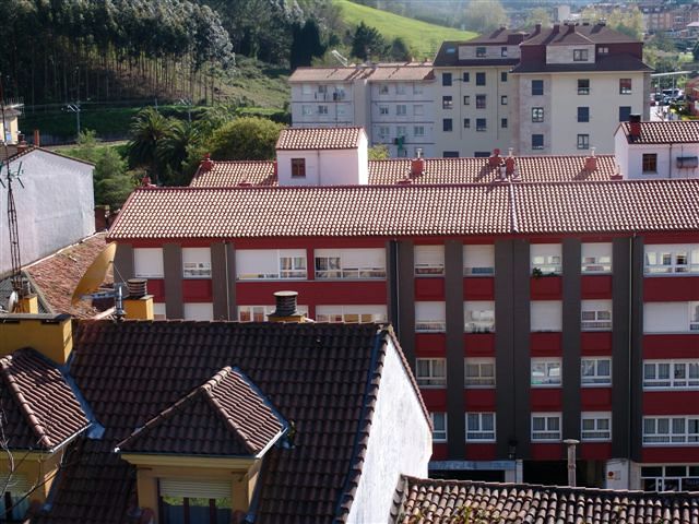 Renovacion de tejado y fachada en Candas ( C/ Carlos Albo 10 ,12 y 14)