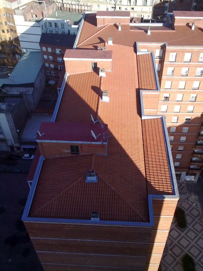 REPARACIÓN CUBIERTAS BLAS DE OTERO BILBAO