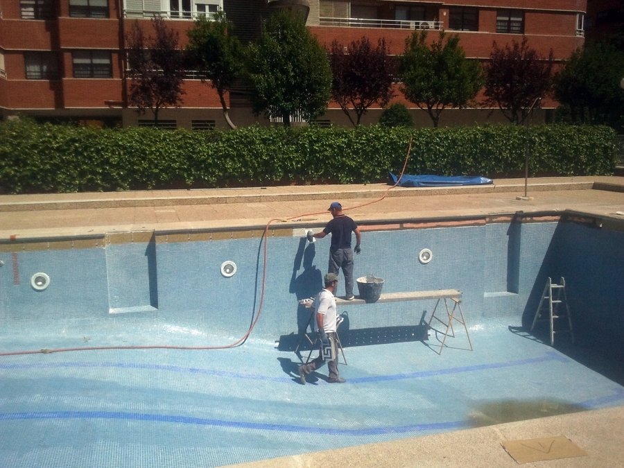 reparaciòn de grieta en coronaciòn