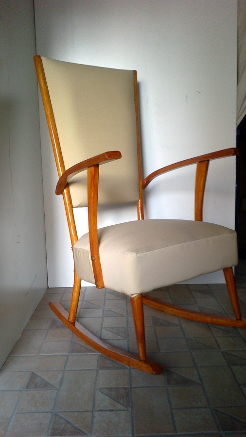 reparacion de mecedora asi la entregamos.