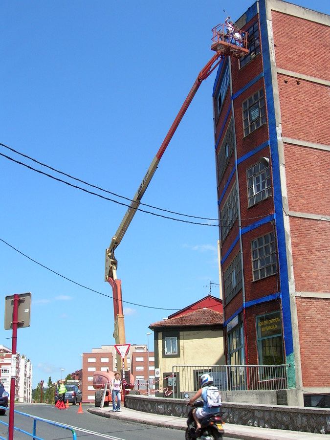 Reparacion edificio industrial