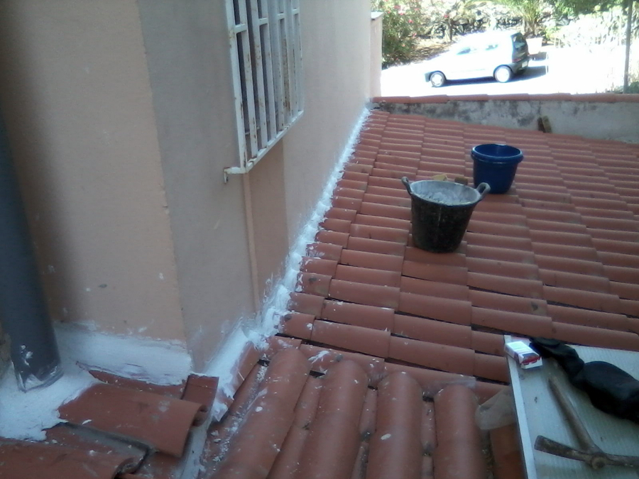 reparacion techo por filtrado de agua