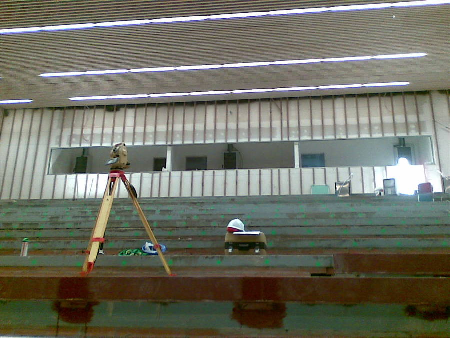 REPLANTEO EN AUDITORIO NUEVA SEDE CAJA BADAJOZ
