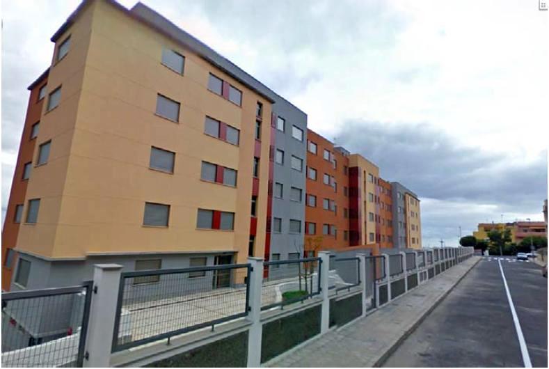 Responsable del Mantenimiento de 66 viviendas en La Gallega como Tecnico del Instituto Canario de la Vivienda