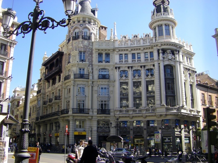 Restauración de fachadas ( despues )