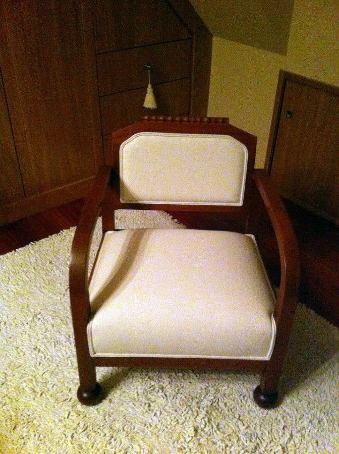 Restauración y tapizado de sillón.