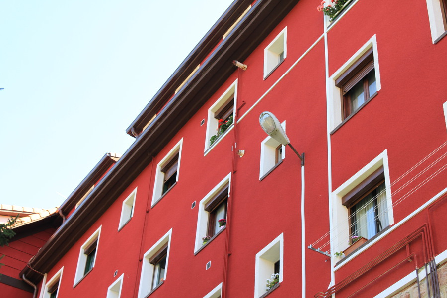 REVESTIMIENTO FACHADA - G