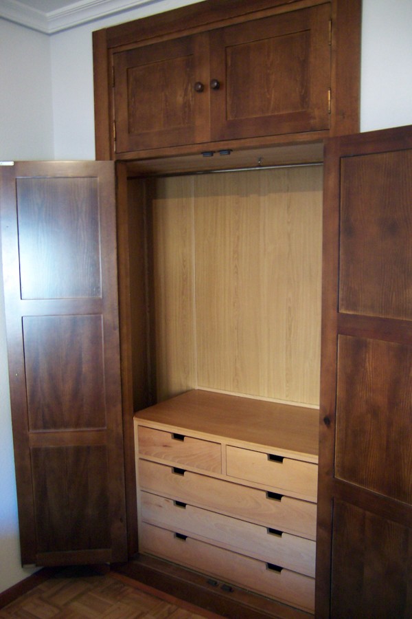 Revestimiento interior de armario